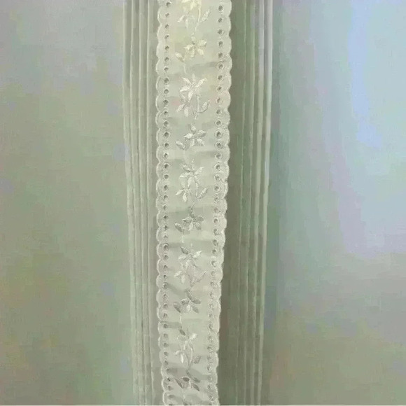 Vintage Yves St. Clair Eyelet Collared Blouse Size 14 - Picture 3 of 9